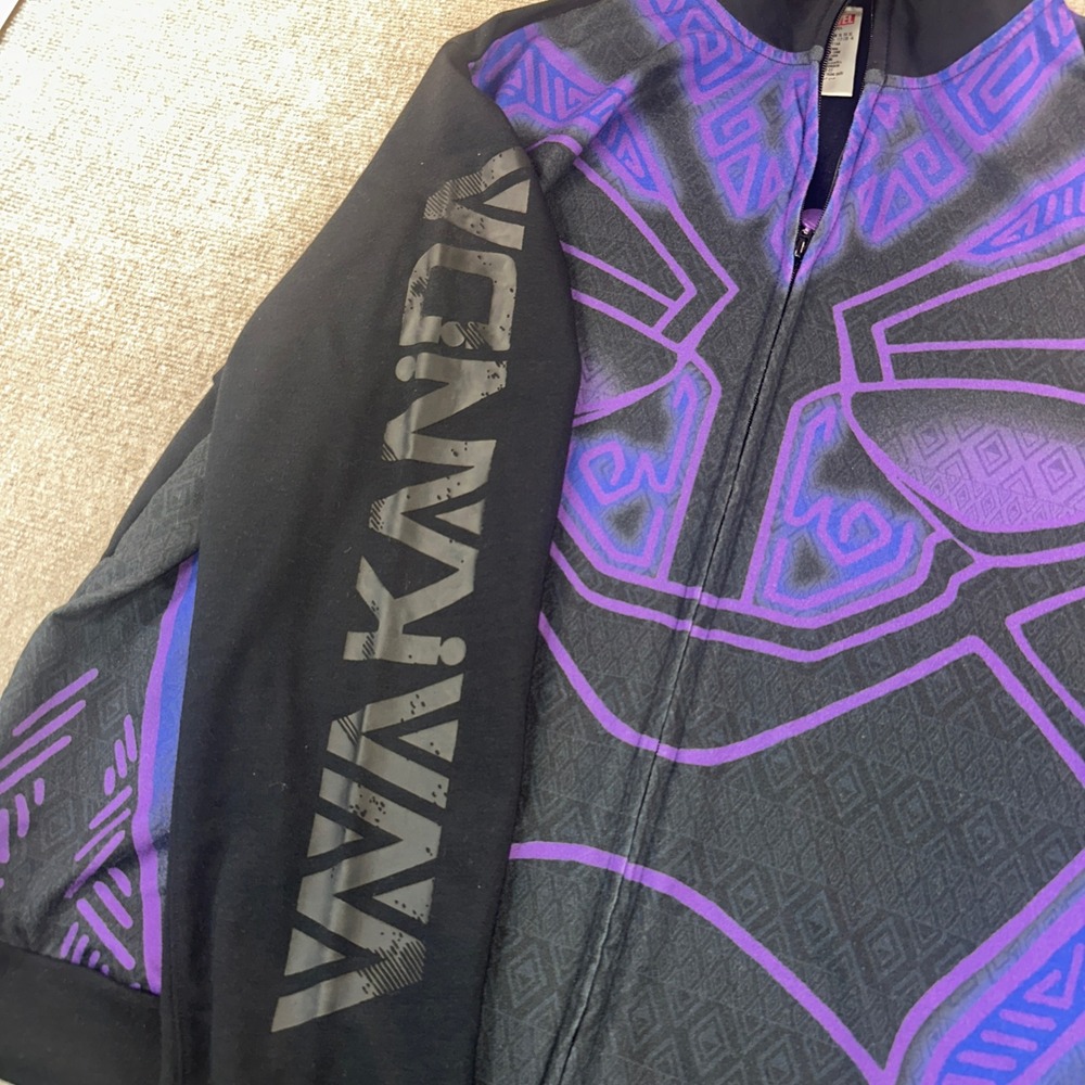 Marvel Black Panther Wakanda Forever Track Jacket Mens XL Purple Black Full Zip - Picture 2 of 8